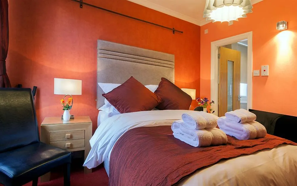Innit Cavalaire Brighton Guest house